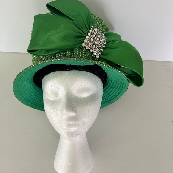Green w/Bow, Whittall & Shon Sequin Hat Mardi Gras, St. Patrick's, Parades - Picture 3 of 10